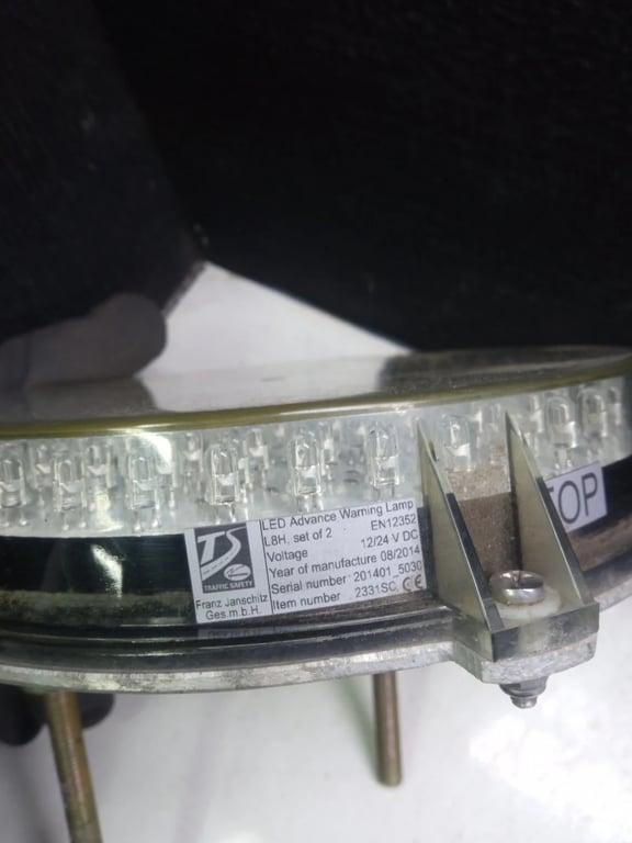 2331SC 12/24 V DC LED advance warning lamp 2pcs