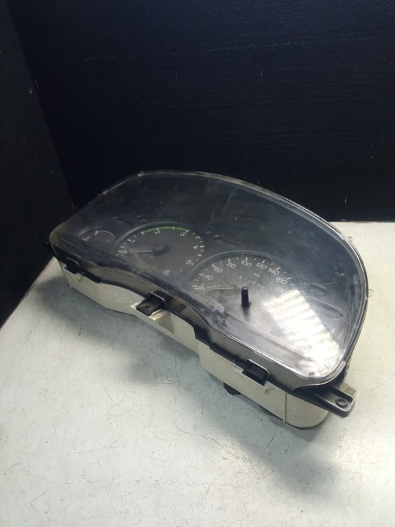 98VP-10C956-FB INSTRUMENT CLUSTER for FORD