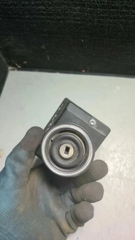 9065452608 2E0905865K ignition switch & key for VW CRAFTER
