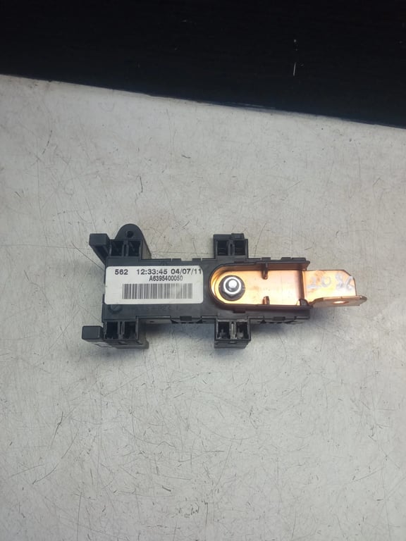 A6395400050 FUSE MODULE for MB