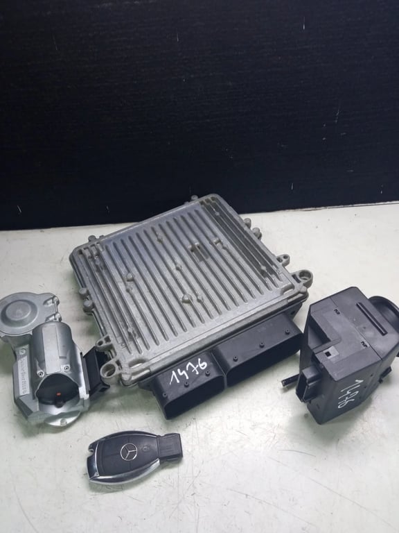A6421507978 0281013714 2095453308 A2034621130 ECU for MB