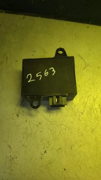 A1695453932 Tow bar trailer control unit/module for MB