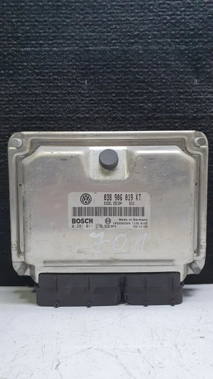 038906019KT 0281011219 SEAT IBIZA ECU