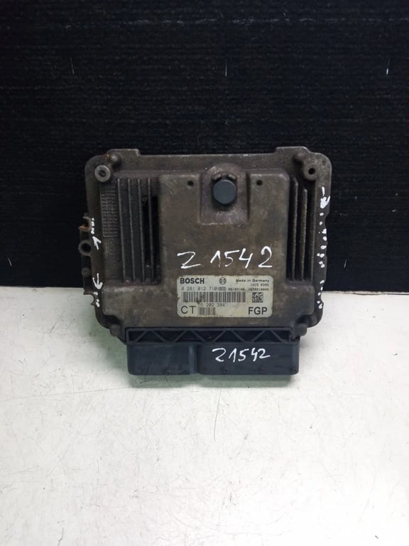 0281012710 55202384 ECU for OPEL ZAFIRA