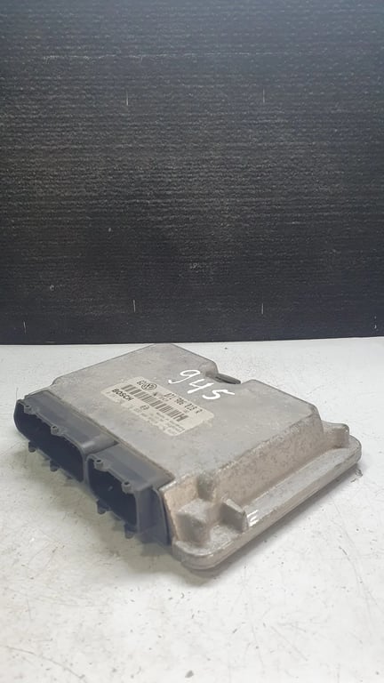 071906018R 0261206176 26SA5483 ECU for VW