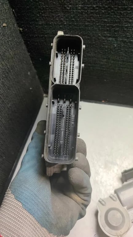 074906032AT 0281014133 9065452508 9064620030 ECU for VW