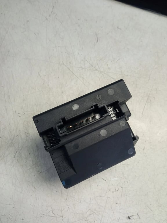 2095451908 IGNITION SWITCH for MB