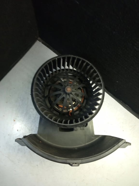 7E1820021 34710111 FAN HEATING for VW