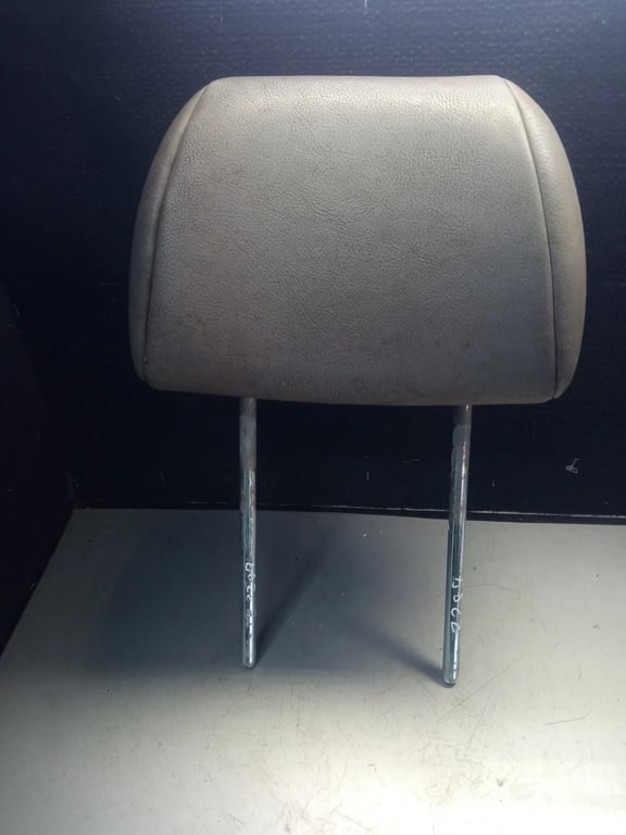 HEAD REST for VW CRAFTER FROM 2006