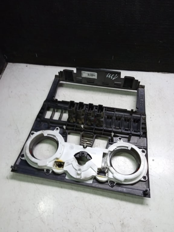 178140500 IVECO DAILY III BOX/ESTATE HEATER CONTROL PANEl