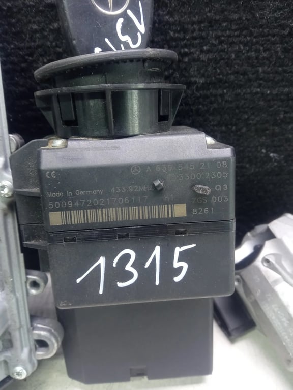 A6461507472 0281015064 A6395452108 A0355457732 ECU for MB