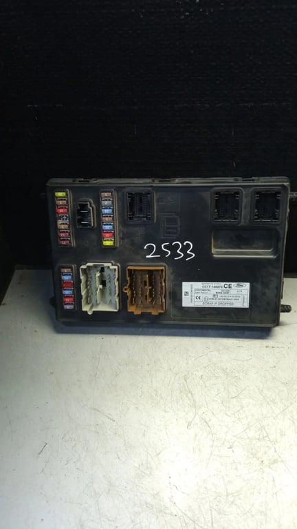 CC1T-14A073-CE 5WK50309F FUSE BOX FOR FORD TRANSIT