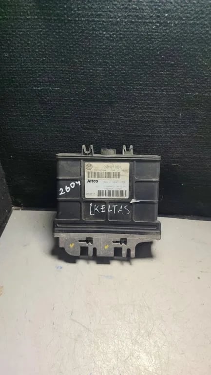 09B927750L 310369W073 3S961862E ECU for VW