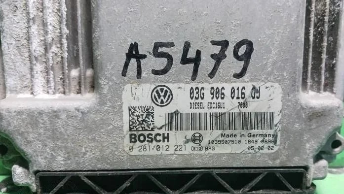 0281012221 Engine control unit/module ECU for Volkswagen Golf V