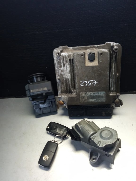 074906032AT 0281014133 9065452608 9064620130 ECU for VW