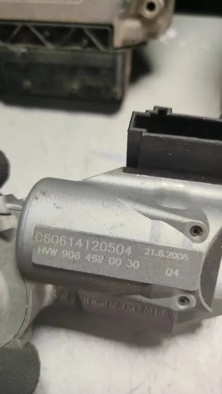 074906032AT 0281014133 9065452508 9064620030 ECU for VW