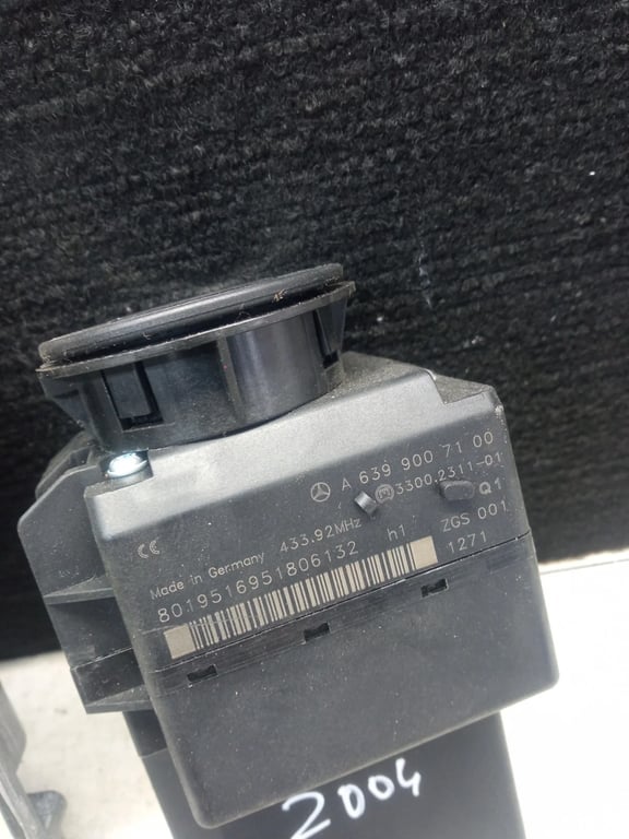 A6511501879 76786896 A6399007100 A0375456132 ECU for MB