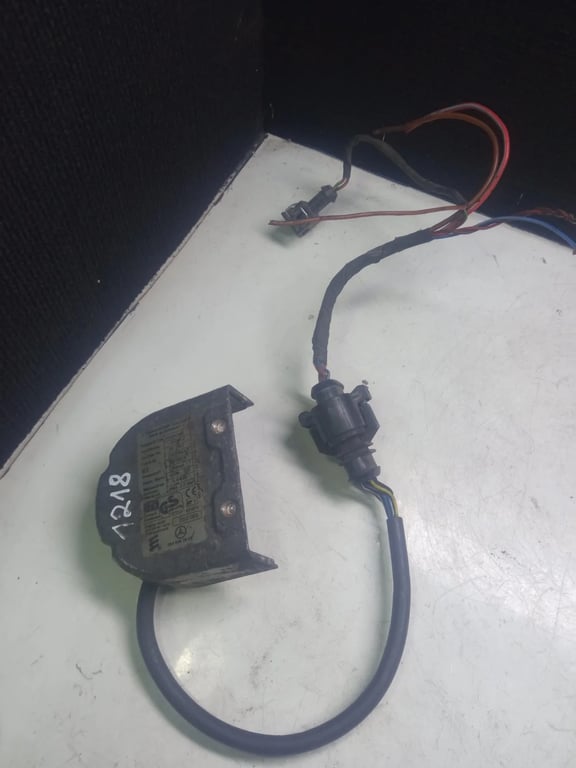 5HB008197-04 0048302661 D5W Z webasto control unit