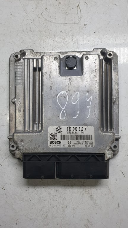 03G906016K 0281012237 SKODA OCTAVIA ECU