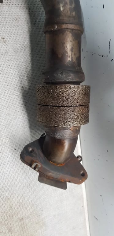 A6421400709 Q026812010C MERCEDES exhaust manifold