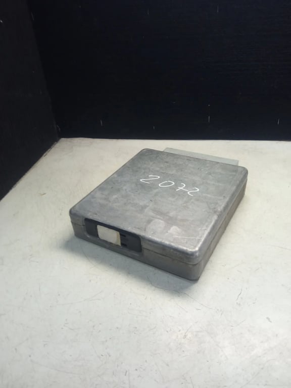 1M5F-12A650-BD JQZ2 EJ9AB4B1FVWL ECU for FORD FOCUS