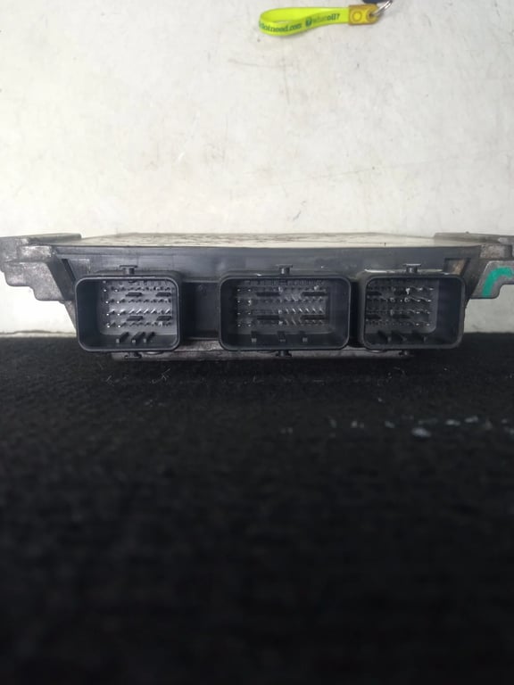 6C11-12A650-AH 9DCH ECU for FORD with key