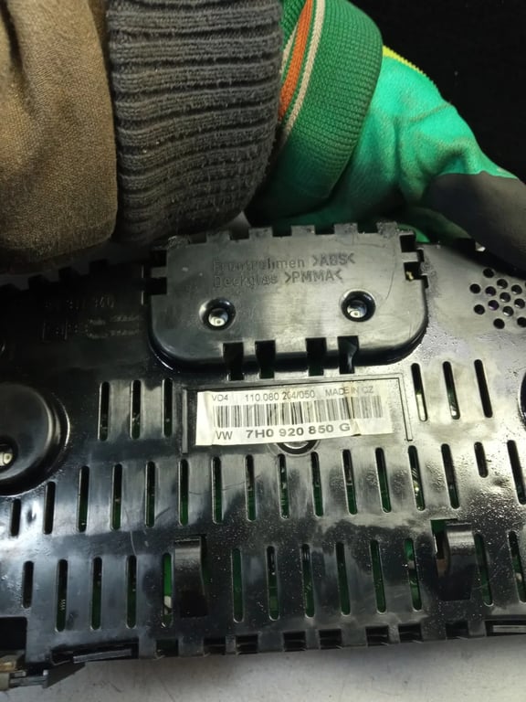 7H0920850G INSTRUMENT CLUSTER for VW T5