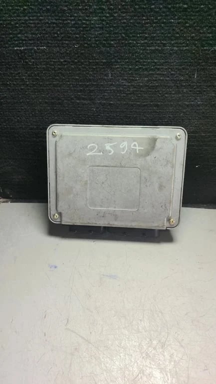 036906034Q 1AR3YX22B ECU for AUDI A2