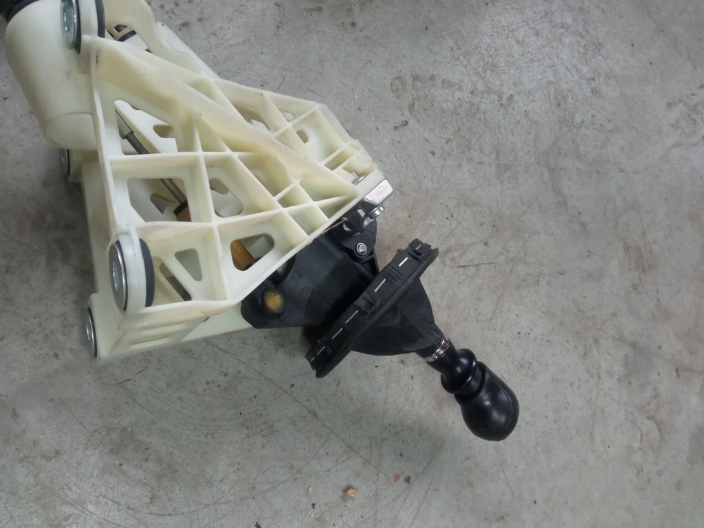 7H0711025H 7H1711877AG 7H0711116 GEARSHIFTER GEAR for VW