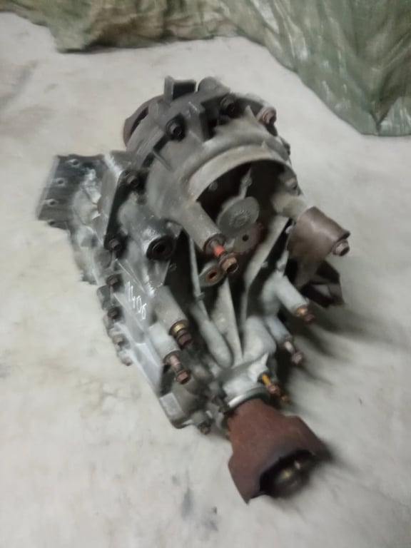 P52099360AD Jeep Grand Cherokee Gearbox Transfer Box Case