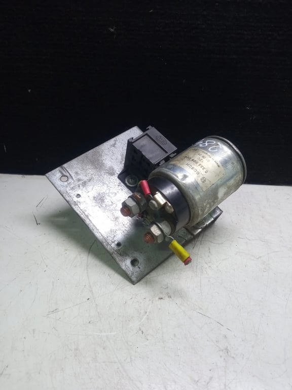 0333009004 Genuine Marcedes-Benz Sprinter Starter Solenoid