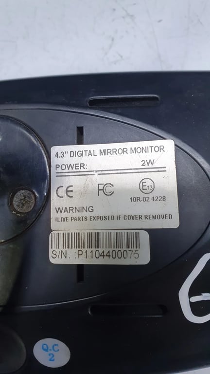 10R-02 4228 P1104400075 4.3" 2W digital mirror monitor