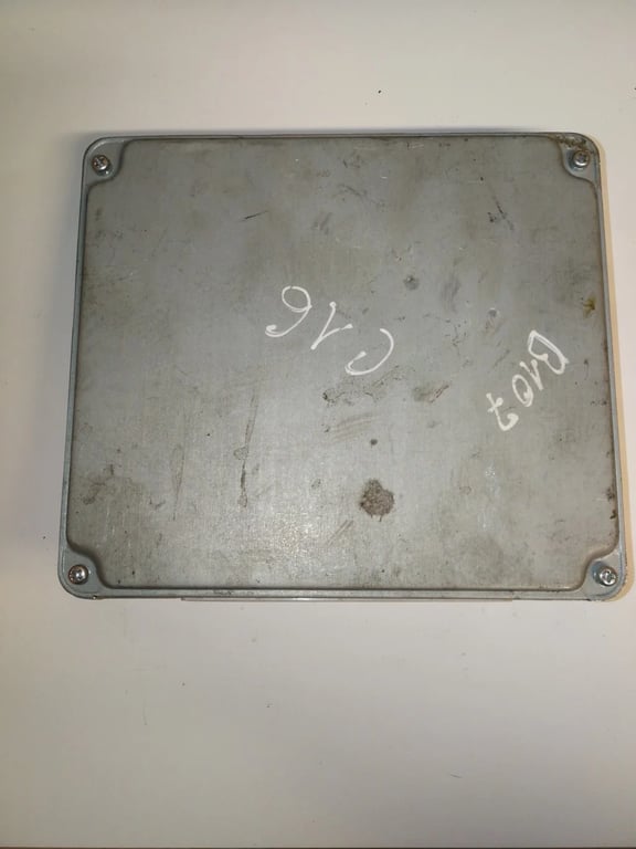 TOYOTA ECU ENGINE CONTROL UNIT  896610F111 MB1758004040