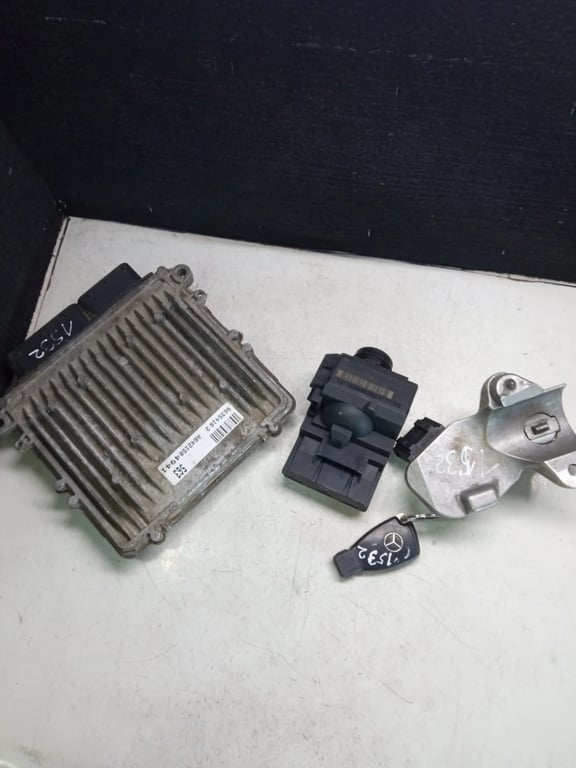 A6421504941 A9065456408 A0375456132 ECU for MB SPRINTER