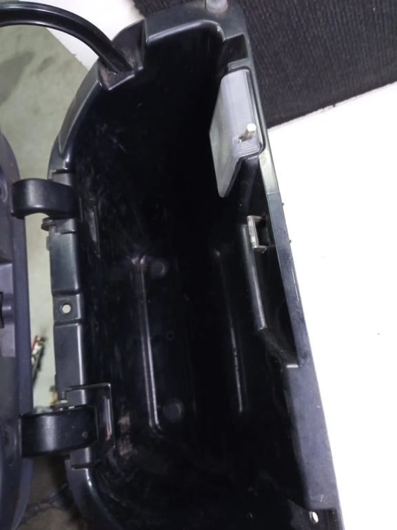 A9016800391 A9016800491 Mercedes Sprinter Glove box
