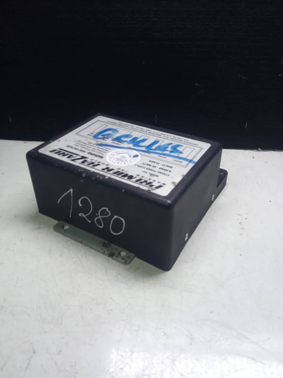 006174 MODEL 952 STROBE POWER SUPPLY 4HEAD 50 WATT