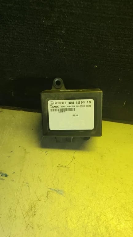 A1695453932 Tow bar trailer control unit/module for MB