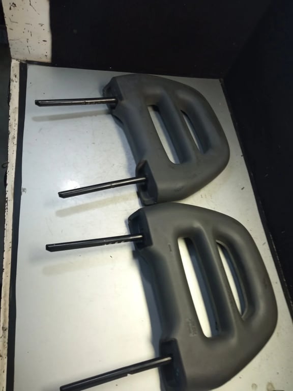 HEAD REST FOR PEUGEOT BOXER 2012
