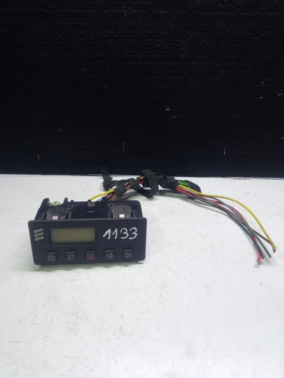 8EU 007 696 0005425311 MB HEATER CONTROL MODULE