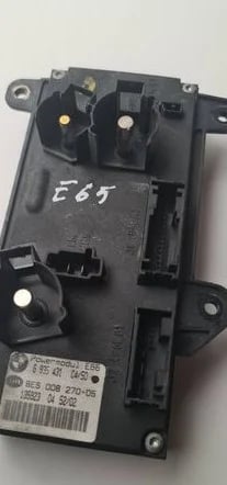 BMW 7 E65 E66 ENGINE CONTROL UNIT/MODULE ECU 6935431 135923