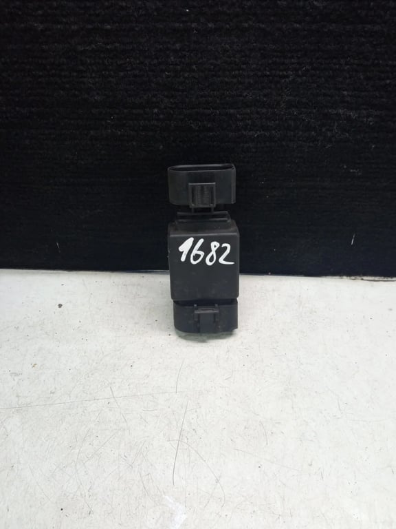 C202154426 3A0973734 8PIN PLUG CONNECTOR for T-4 2,5