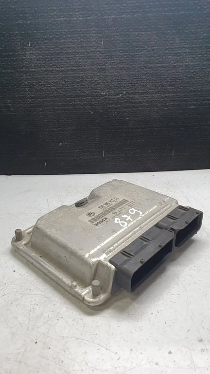 038906012CL 0281010380 28SA5110 ECU for VW