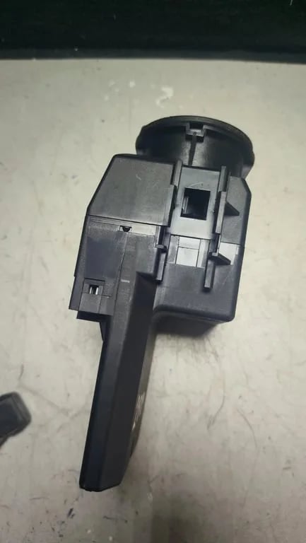 6395450608 IGNITION LOCK WITH KEY for MB