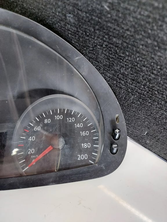 9064465421 2E0920840Q VW CRAFTER EU instrument cluster