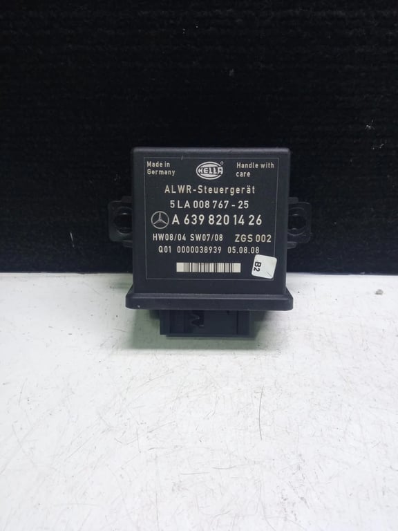 A6398201426 MB LIGHT CONTROL MODULE
