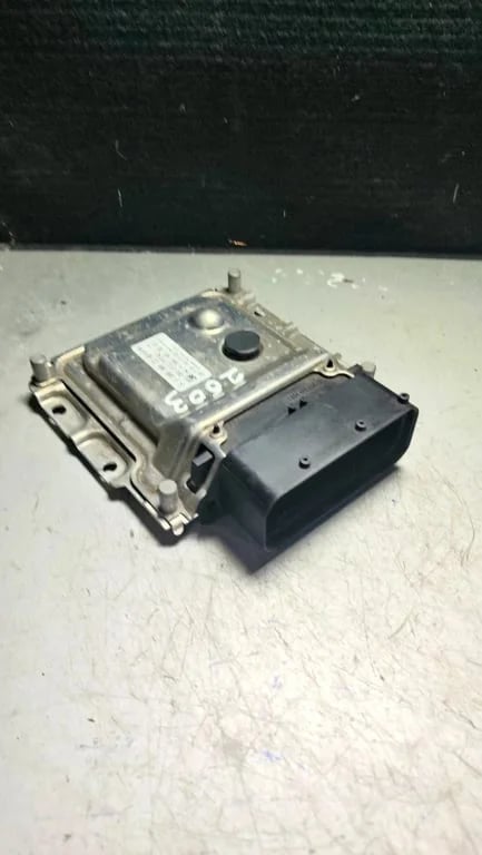 A0009002308 A0009019603 DCU17PC42 0281032176 ECU for MB