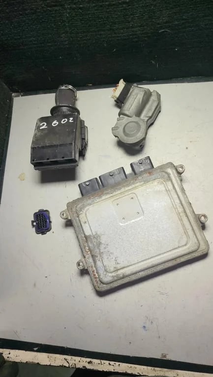 A2711536191 A9065456408 A0375456132 ECU for MB