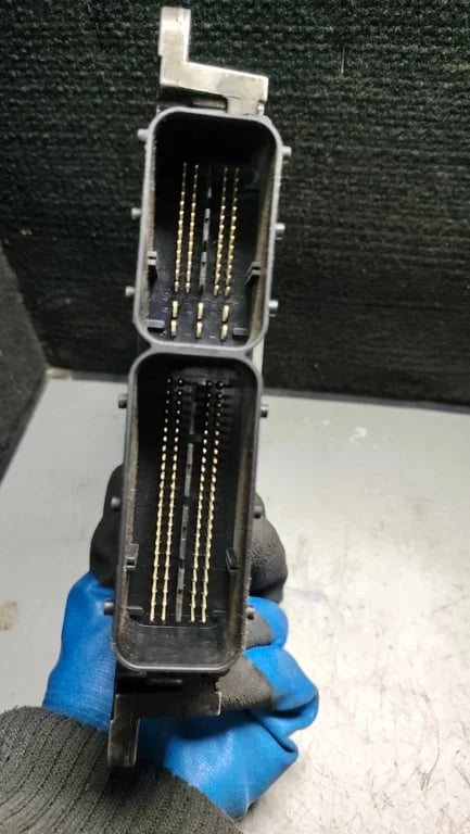 A6519005301 A6519013301 28292738 ECU for MB