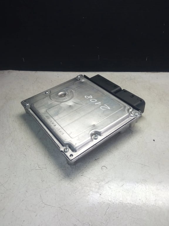 A6461501879 0281011876 1039S05776 ECU for MB