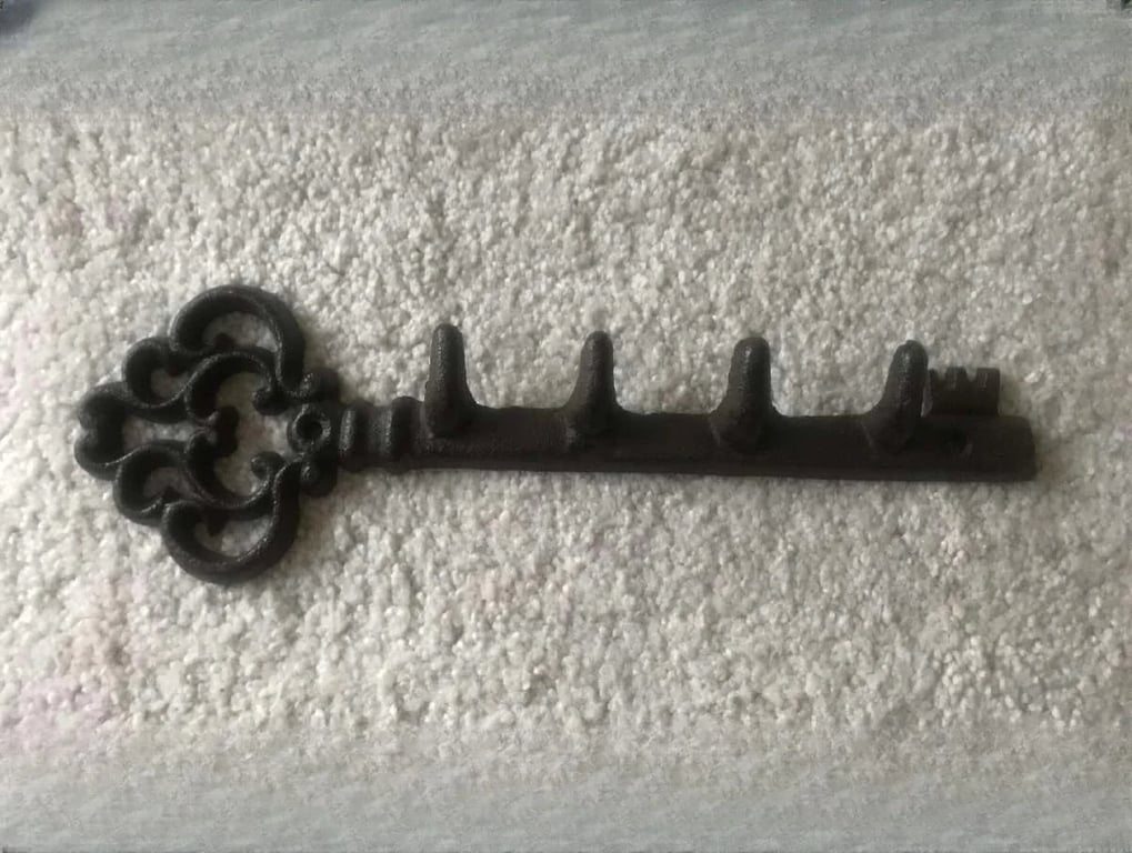 Ketaus kabyklėlė raktams - Image 2